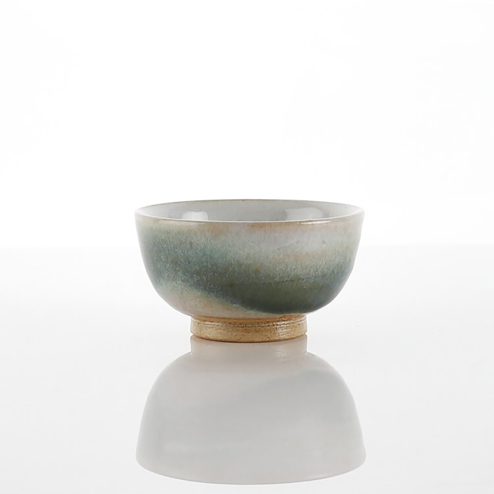 Matsuda Mitsuhiro Ceramics - Guinomi (Sake Cup) - Shigaraki Clay – On The Tabl