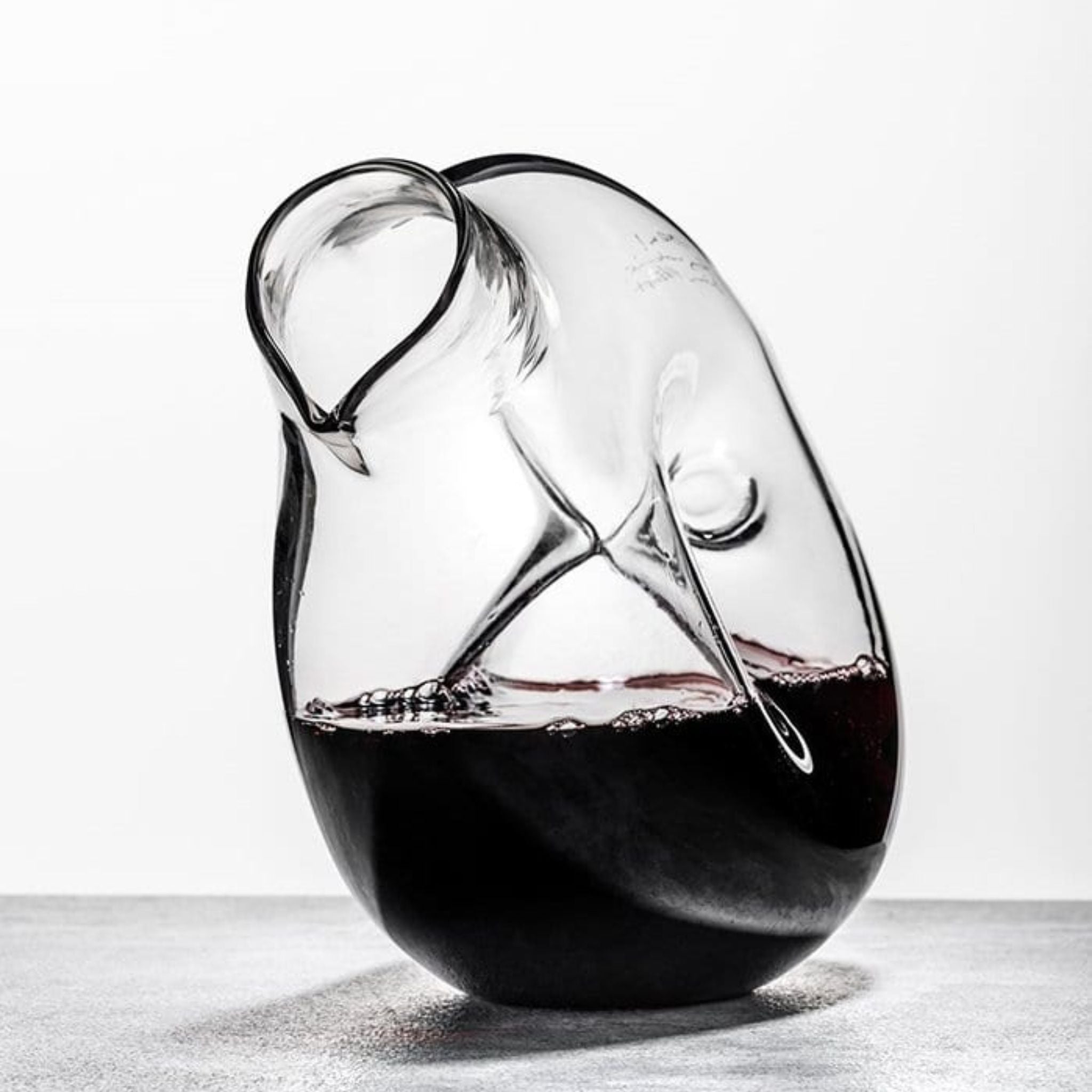 Brian Hirst Signature I Decanter 1.5L – On The Tabl
